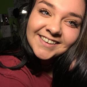 Meet your Posher, Paige